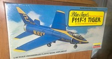 Lindberg 2332 F11F-1 Tiger Blue Angels 1:48 New, Sealed  Past and Present Series picture
