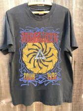 Soundgarden 1992 Tour Shirt Vintage Seattle Grunge Rock Band Graphic Tee picture