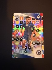 Estevao Willian 2025 Topps Chrome UEFA #66 Big Apple Variation Fanatics Fest RC picture