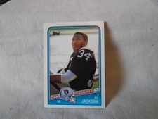 1988 Topps Football  Bo Jackson #327 Super Rookie Card - Heisman winner picture