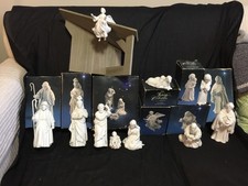Vintage Avon Nativity Collectables 11 pc. porcelain figurines picture