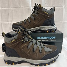 Sketchers Waterproof Cooled Memory Foam Men’s Size 9 Hiking Boot  picture