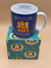 🐱 Vintage Garfield Sagittarius Zodiac Mug Enesco 1978 Korea w/ Box New picture