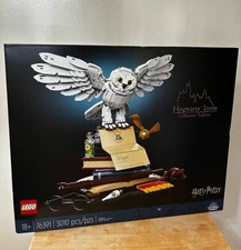 LEGO Harry Potter Hogwarts Icons – Collectors' Edition 76391 picture