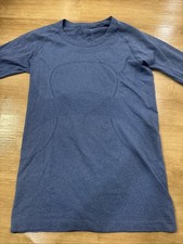 Lululemon Swiftly Tech Long-Sleeve Shirt Blue Stripped Size 8 Women’s picture
