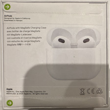 Apple AirPods 3rd Generation Wireless MagSafe Charging Case White MME73AM/A picture
