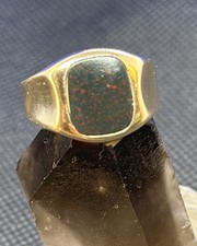 Vintage 10k Yellow Gold Round Bloodstone Size 9 Polished Unisex Ring 7.3 Grams picture