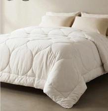 Buffy Cloud Comforter All Season Fluffy Duvet Insert Bedding picture