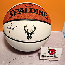 Spalding Jrue Holiday Signed Milwaukee Bucks NBA Basketball Ball picture