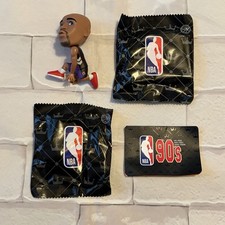 Zuru NBA Ballers Series 90’s RARE Vince Carter Purple jersey Raptors Figure picture