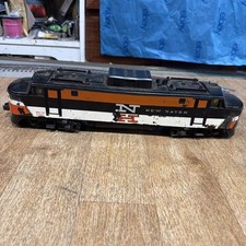 Postwar Vintage Lionel O Gauge New Haven EP5 # 2350 ( Not Running ) picture