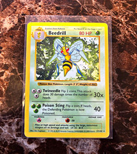 Wizards of the Coast Pokemon TCG Base Set Beedrill 17/102 Shadowless 1999 picture