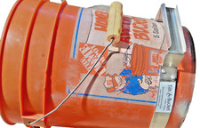 TILT-a-BUCKET Handle, Aluminum, for Bottom of 5 Gallon Buckets, Transferable, picture