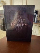 The Elder Scrolls V: Skyrim Official Game Guide Legendary Ed. HC picture