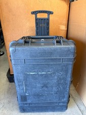 Pelican 1660 Protector Case | 31.59 x 22.99 x 19.48