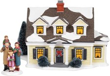 Department 56 Snow Village Welcoming Christmas Lit Building Set 6002296 NEW T picture