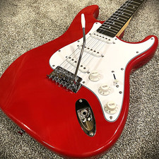 Red Electric Guitar (Full-Size) Rosewood Fretboard, Maple Neck, Double Cutaway picture