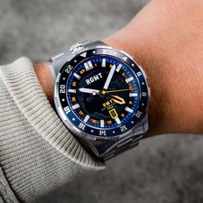 RGMT Globemaster GMT Automatic Men's Watch Mission Blue w/Extra Band - NEW/RARE  picture