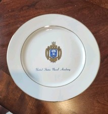 U. S. Naval Academy Annapolis Maryland Commemorative Plate - Perfect Condition  picture