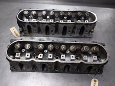 Pair of Cylinder Heads For 07-14 GMC Yukon  5.3 799 4wd picture