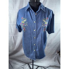 2846-Nick & Sarah Vintage Women’s Embroidered Denim Button-Down Shirt - Blue picture