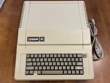 Apple IIe Enhanced Vintage Computer in Very Good Condition Tested & Works picture