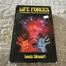 Life Forces a Contemporary Guide to the Cult and Occult Louis Stewart 1980 HC picture