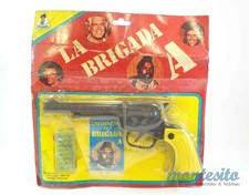 VINTAGE 1983 TV SERIES * THE A-TEAM * REVOLVER GUN MR T * CARDED ARGENTINA picture
