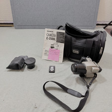 C-2500L Olympus Camedia Digital Camera With Carrying Case Bag And Accessories picture