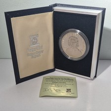 Pobjoy Mint Princess Grace of Monaco 1982 Coin Very Rare With Case and  COA picture