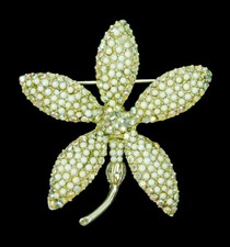 Vintage H Pomerantz Co Ny Flower Brooch picture
