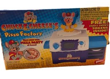 NEW Wham-O Chuck E. Cheese Pizza Factory Pizza Party at Home Battery Powered Set picture