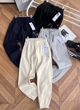 AIo Yoga Women's Sweatpants Accolade Sweatpant Casual Sweatpant Classic Smooth picture