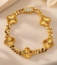 Elegant Gold-Tone Clover Link Bracelet – Floral Statement Design ✨ picture