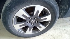 Used Wheel fits: 2017 Honda Ridgeline 18x8 6 spoke machined face Grade C picture
