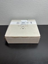 Merck HX30511 20 PLC Plates 20 x 20 cm Silica gel 60 1.13794.0001 picture