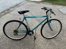 Vintage Schwinn CrossFit Touring Bike 1990s picture