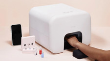 Nimble Beauty - Robotic Nail Manicure Machine - incl. 4 Polish Colors picture