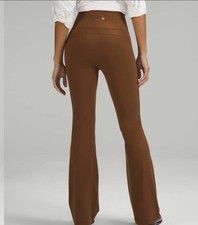 Lululemon Groove Pant Super High Rise Flare Size 4 Roasted Brown 32.5 Excellent picture