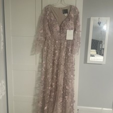 NWT Mac Duggal Floral Applique Long Sleeve Illusion Gown Rose Pink Womens Size 8 picture