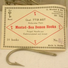 Mustad 7731A 5/0 Knife P Needle Eye Demon Hook 10Ct picture