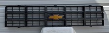 NOS GM Part #14004753 1977-1979 Chevy Square Body Front Grill Insert picture