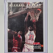 1992 SkyBox USA #43 Michael Jordan picture