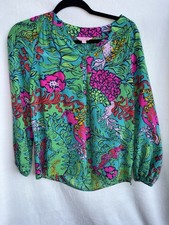 Lilly Pulitzer Women's V-Neck Blouse, Workwear, 100% Silk, Floral Pattern picture