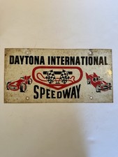 Vintage Daytona International Speedway Plate Vanity License picture