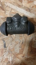 1949-53 OLDSMOBILE AND PONTIAC  RIGHT REAR WHEEL CYLINDER; NOS OEM GM 5450400 picture