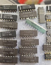Vintage Ceramic IC Lot MI-651882350 8045 Date Code - 21 Units 1980 Production picture