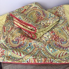 Waverly Swept Away Berry Paisley Pair of King Pillow Shams Zip Closure picture