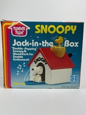 Vintage Snoopy Jack In Box Romper Room Hasbro Peanuts Toy Woodstock Rare picture