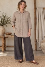 Chico’s Women’s Size 1 US 8 Taupe Linen Button Front Tunic Shirt Pockets picture